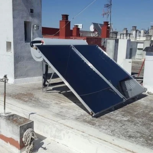 termosifon solar con circulacion forzada para ser sostenible 