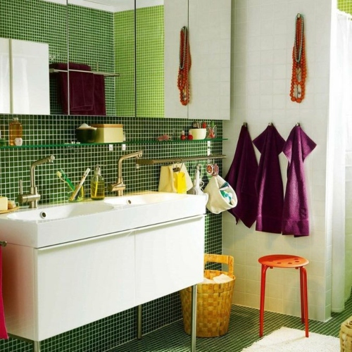 cuarto de baño verde